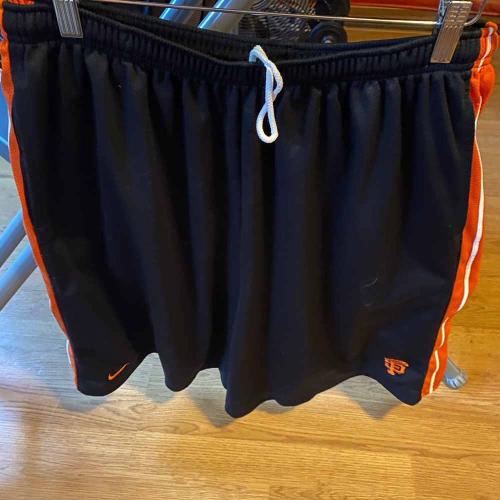 SF GIANTS Black and Orange Athletic Shorts